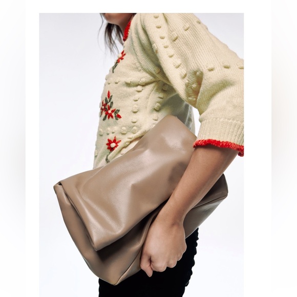 Zara Leather Black Fold-over Clutch - Picture 3 of 11